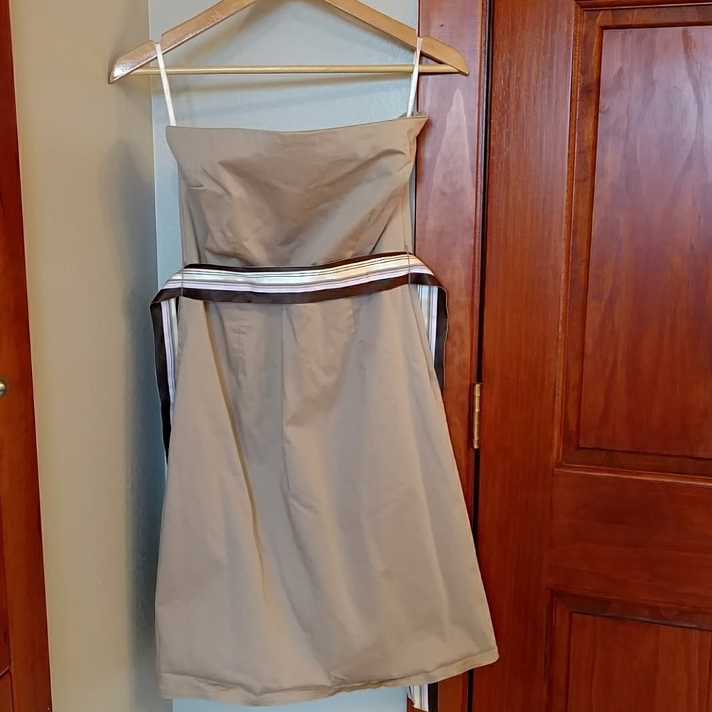 Old Navy Khaki dress
